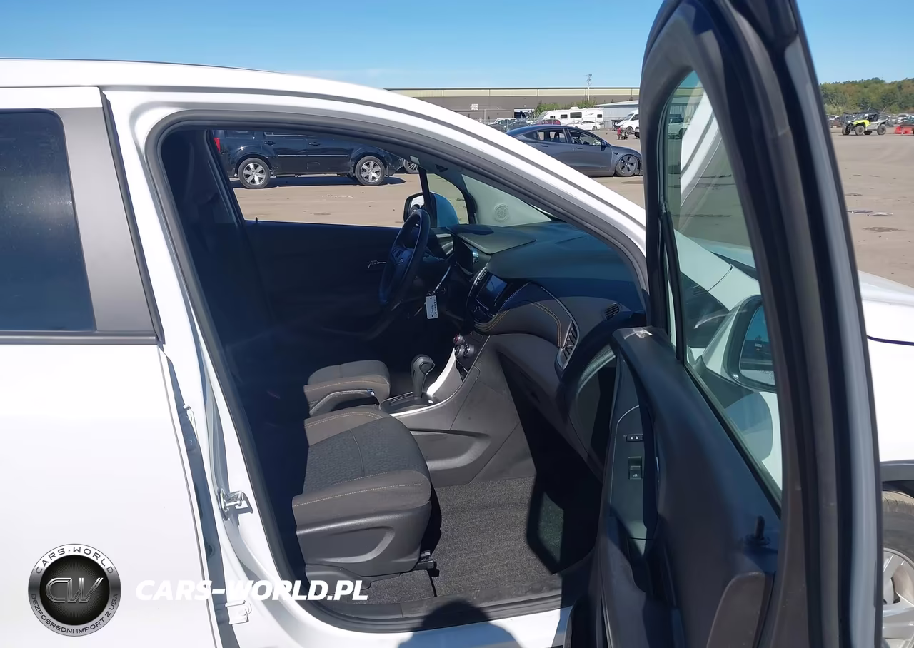 2021 Chevrolet Trax Fwd Ls VIN:KL7CJKSB2MB306127 - 5