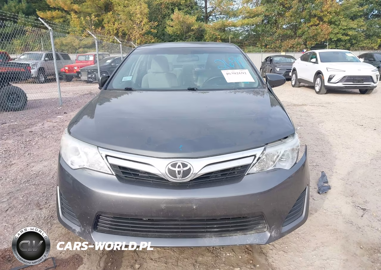2012 Toyota Camry Le VIN:4T1BF1FK7CU032717 - 12