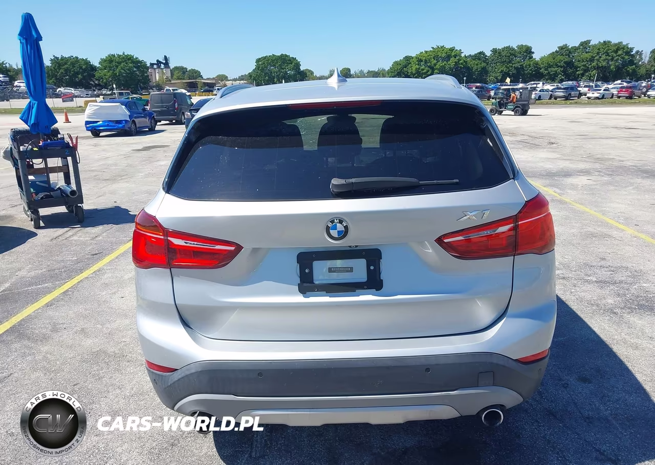 2017 BMW X1 xDrive28I VIN:WBXHT3Z36H4A51974 - 16