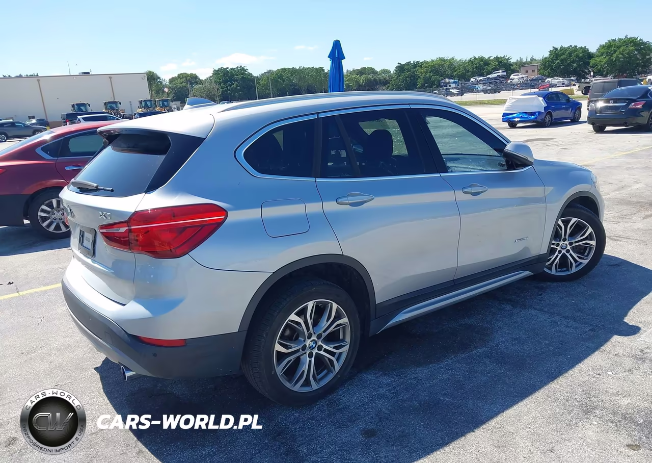 2017 BMW X1 xDrive28I VIN:WBXHT3Z36H4A51974 - 4
