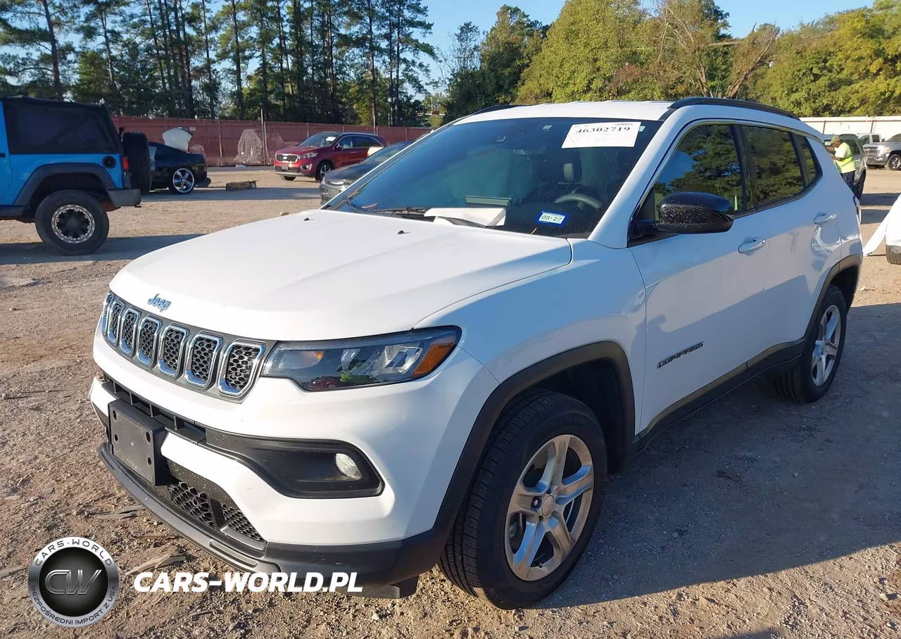2023 Jeep Compass Latitude 4X4 VIN:3C4NJDBN1PT518635 - 2