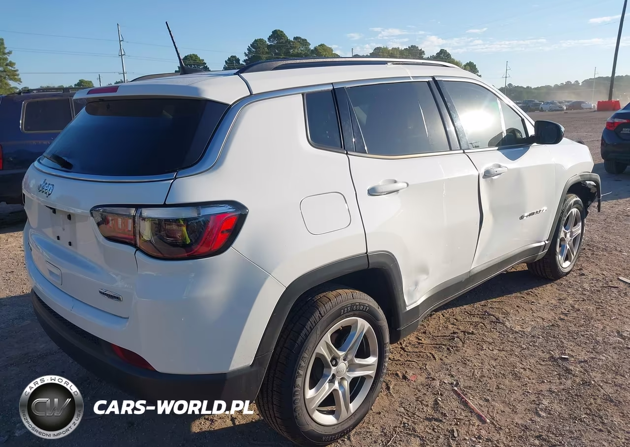 2023 Jeep Compass Latitude 4X4 VIN:3C4NJDBN1PT518635 - 4