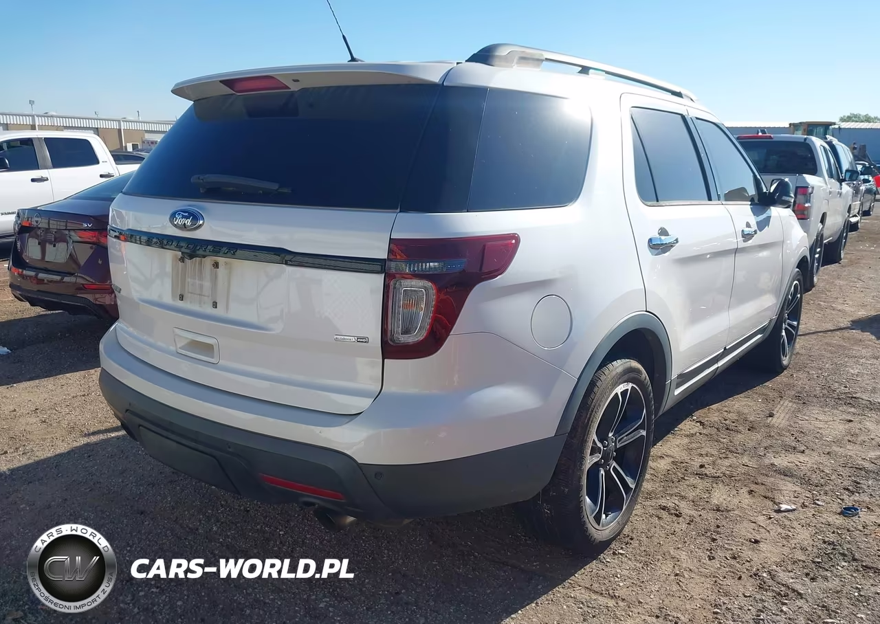 2014 Ford Explorer Sport VIN:1FM5K8GT1EGC35287 - 4