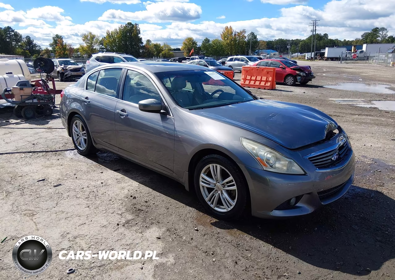 2013 Infiniti G37 Journey – zdjęcie 1 z 16