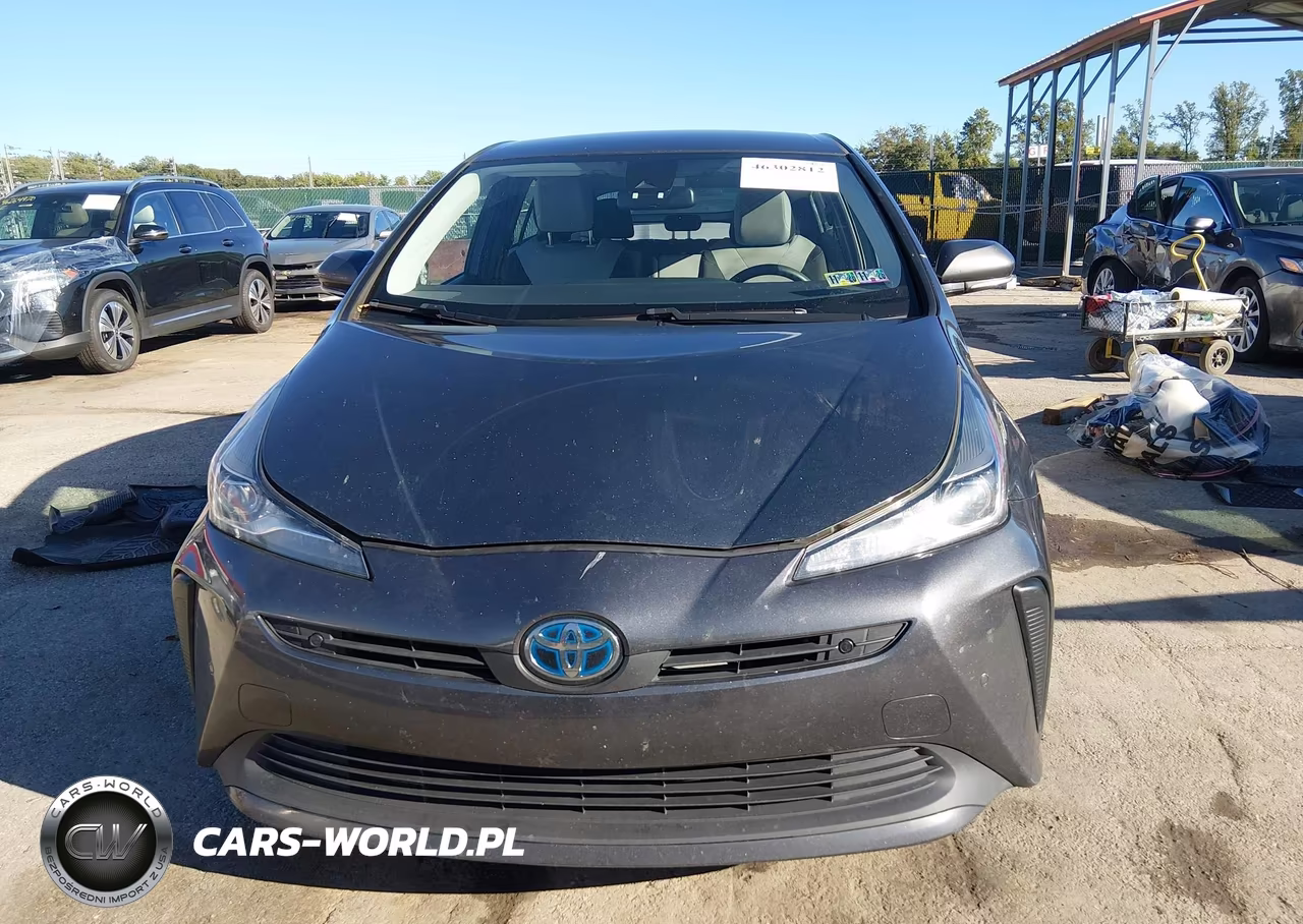 2020 Toyota Prius Le VIN:JTDKARFU4L3119452 - 6