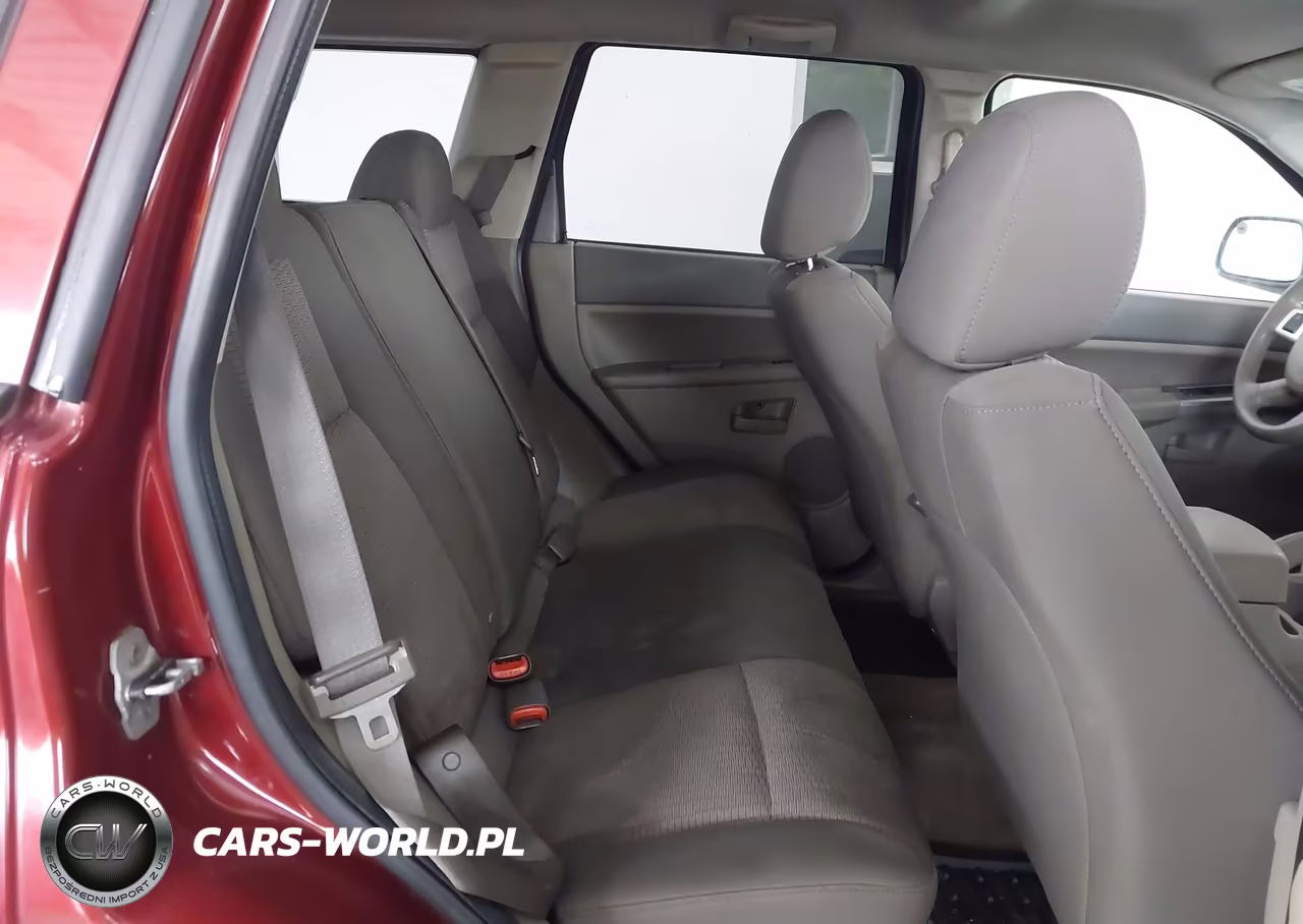 2008 Jeep Grand Cherokee Laredo VIN:1J8GS48K18C130264 - 8