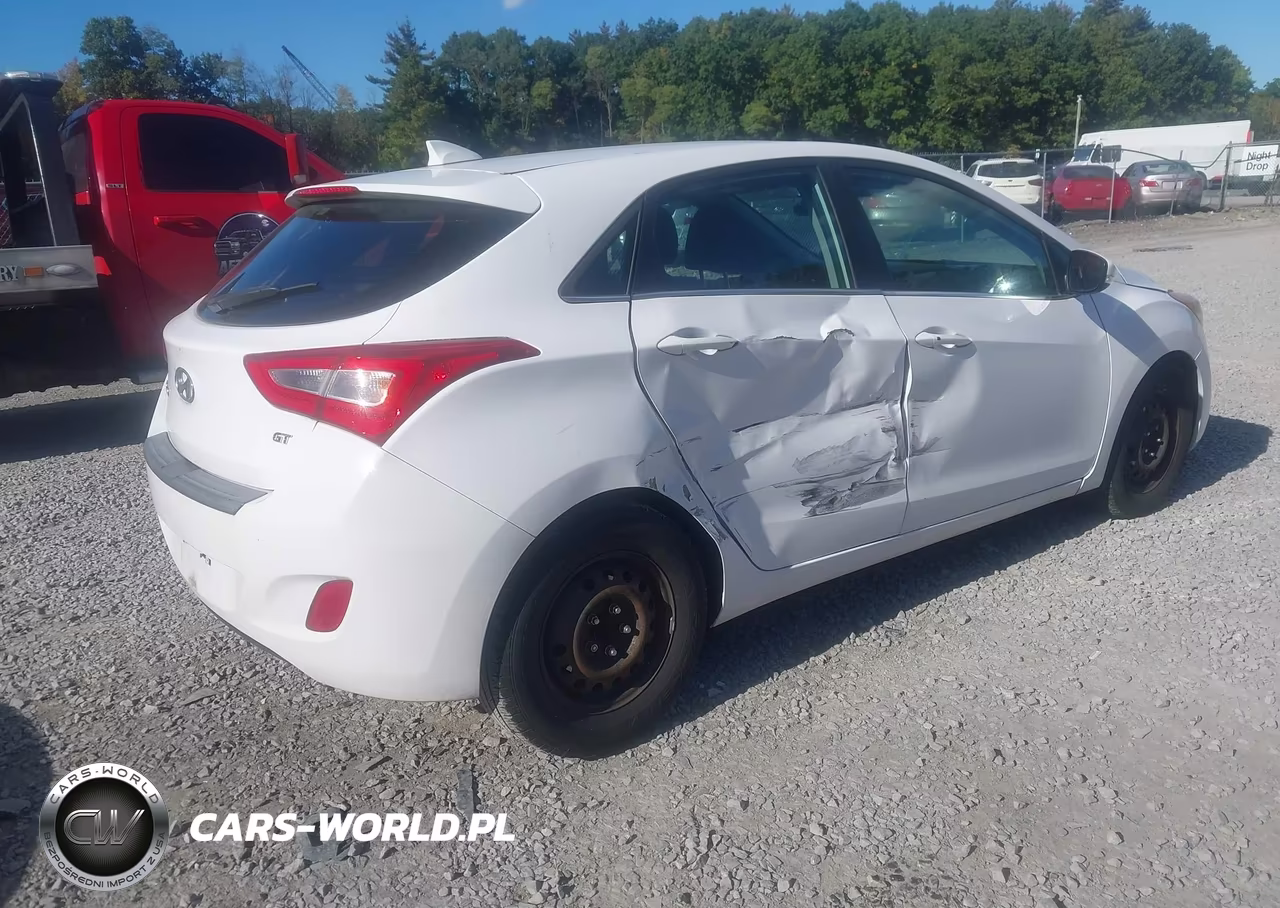 2015 Hyundai Elantra Gt VIN:KMHD35LH6FU242523 - 4