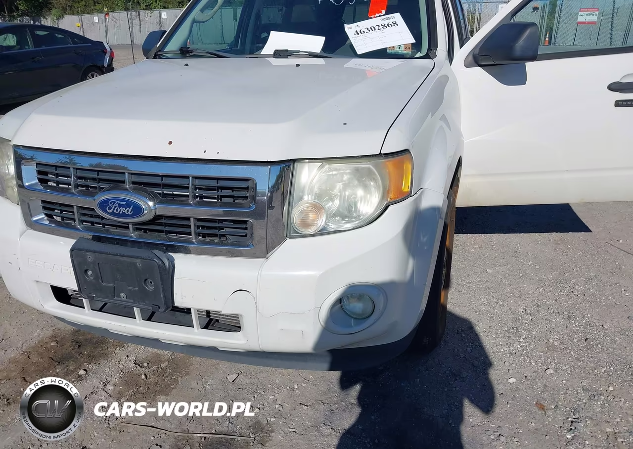 2011 Ford Escape Xlt VIN:1FMCU0D73BKA18732 - 6