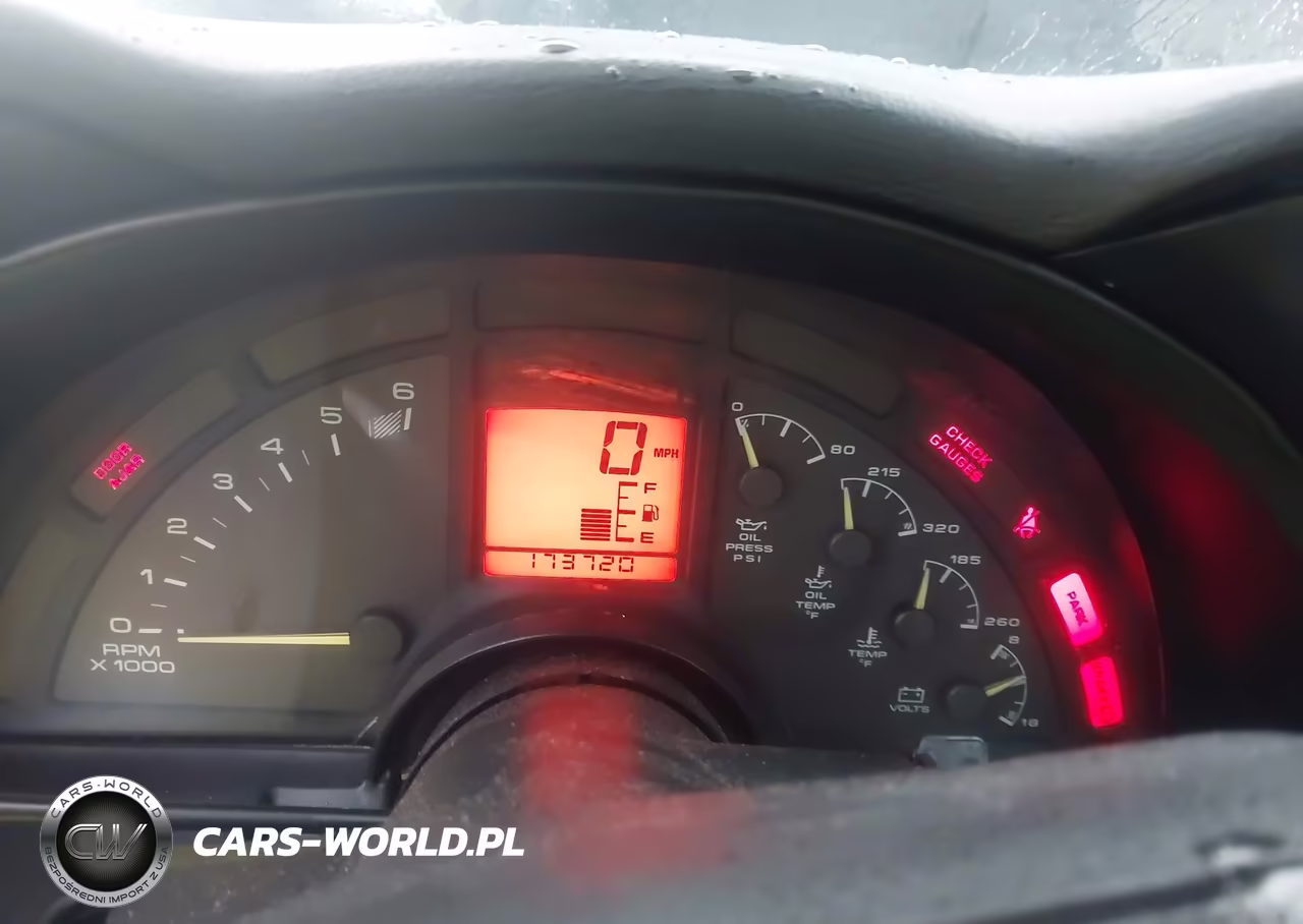 1994 Chevrolet Corvette VIN:1G1YY22PXR5111066 - 7