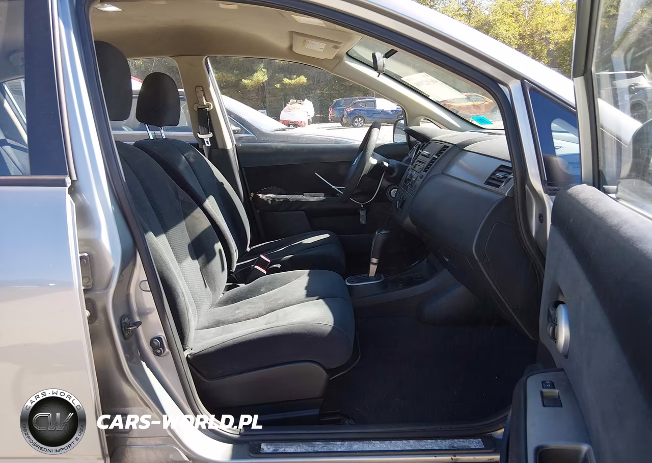 2010 Nissan Versa 1.8S VIN:3N1BC1CPXAL463169 - 5