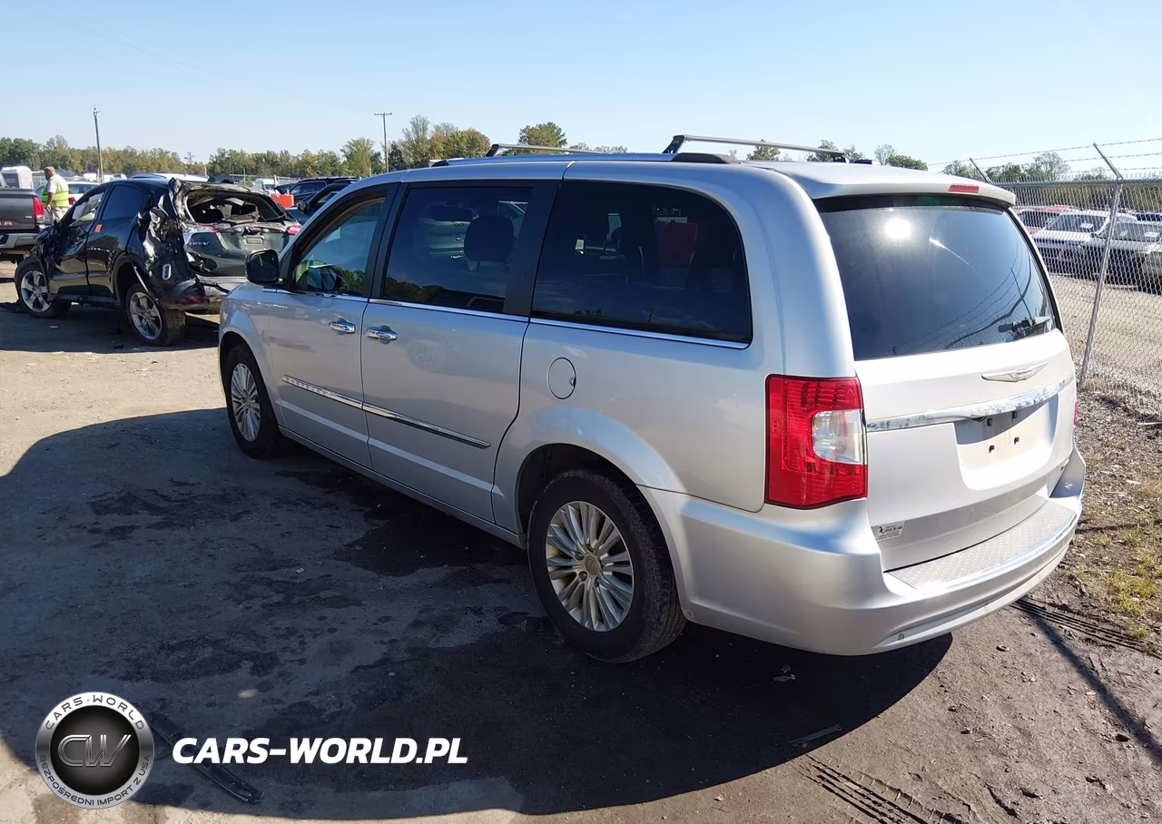 2012 Chrysler Town & Country Limited VIN:2C4RC1GGXCR121314 - 3