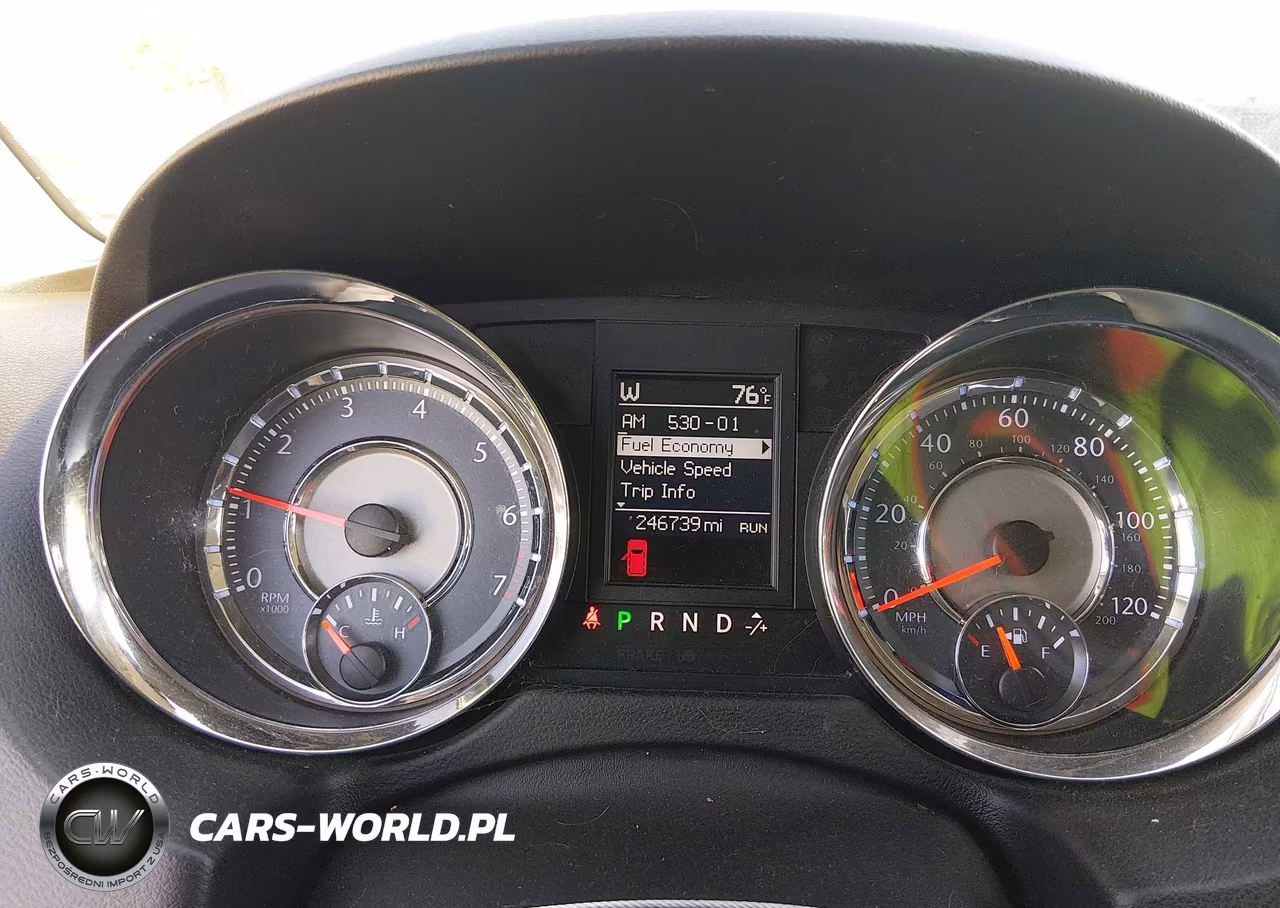 2012 Chrysler Town & Country Limited VIN:2C4RC1GGXCR121314 - 7