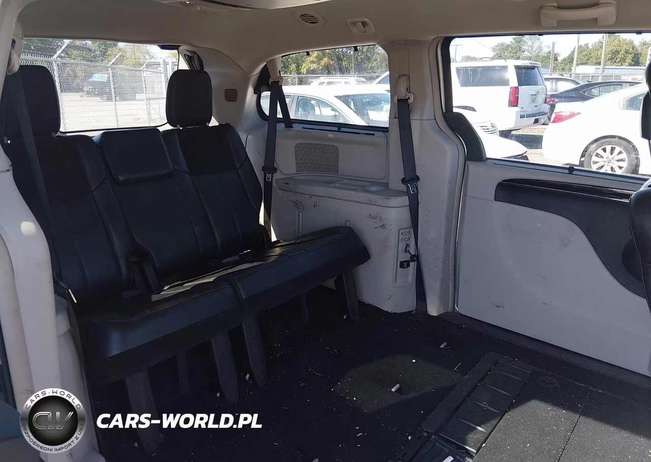 2012 Chrysler Town & Country Limited VIN:2C4RC1GGXCR121314 - 8