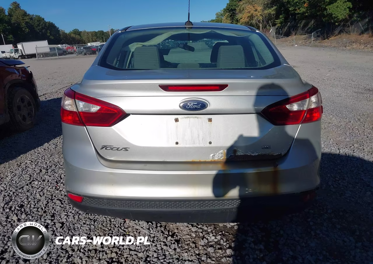 2012 Ford Focus Se VIN:1FAHP3F23CL442143 - 16