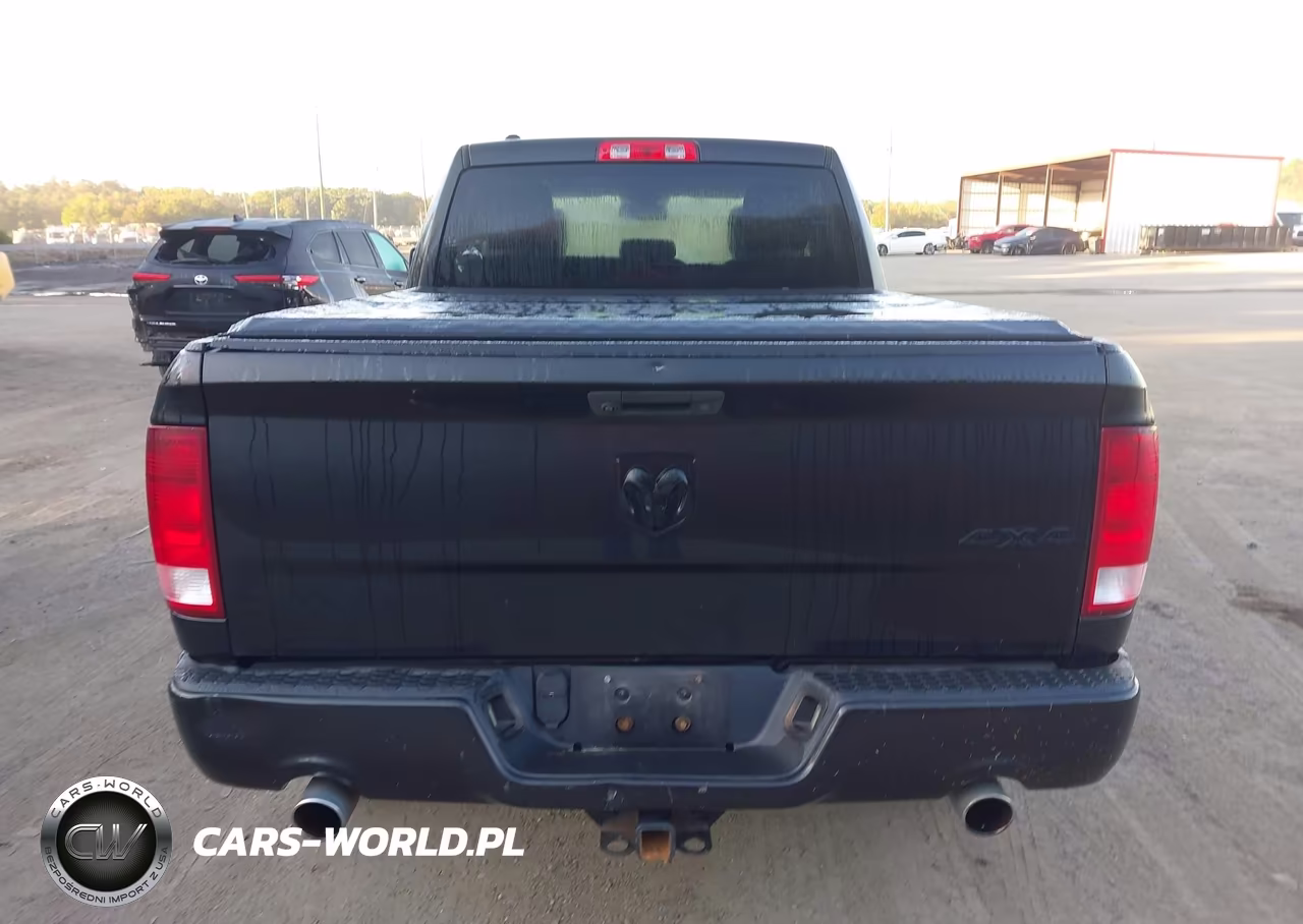 2016 Ram 1500 Express VIN:1C6RR7FT0GS213799 - 16