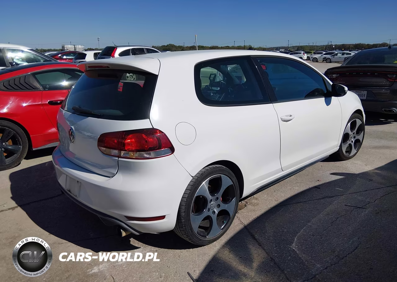 2011 Volkswagen Gti 2-Door VIN:WVWFV7AJ7BW224152 - 4