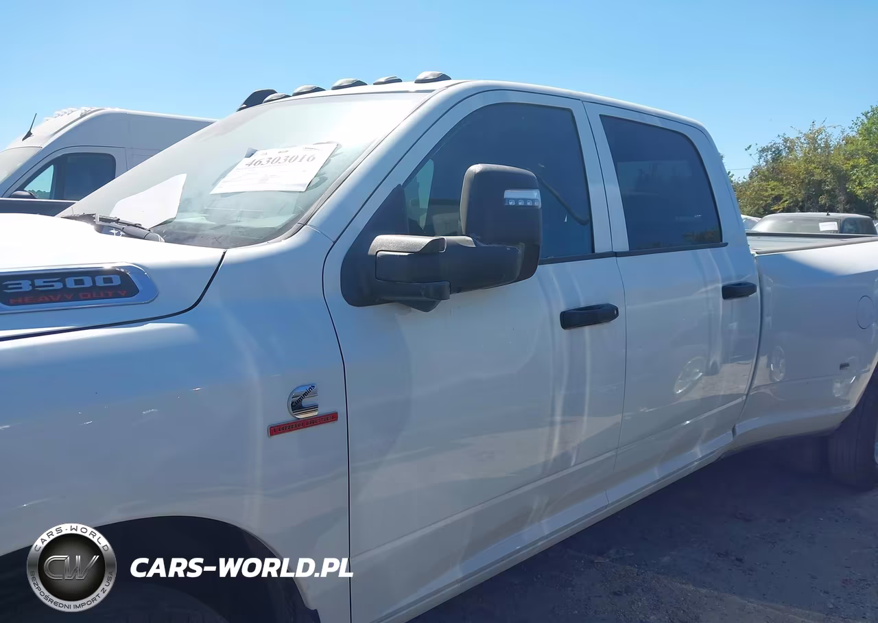 2024 Ram 3500 Tradesman 4X2 8' Box VIN:3C63RPGL0RG207175 - 14