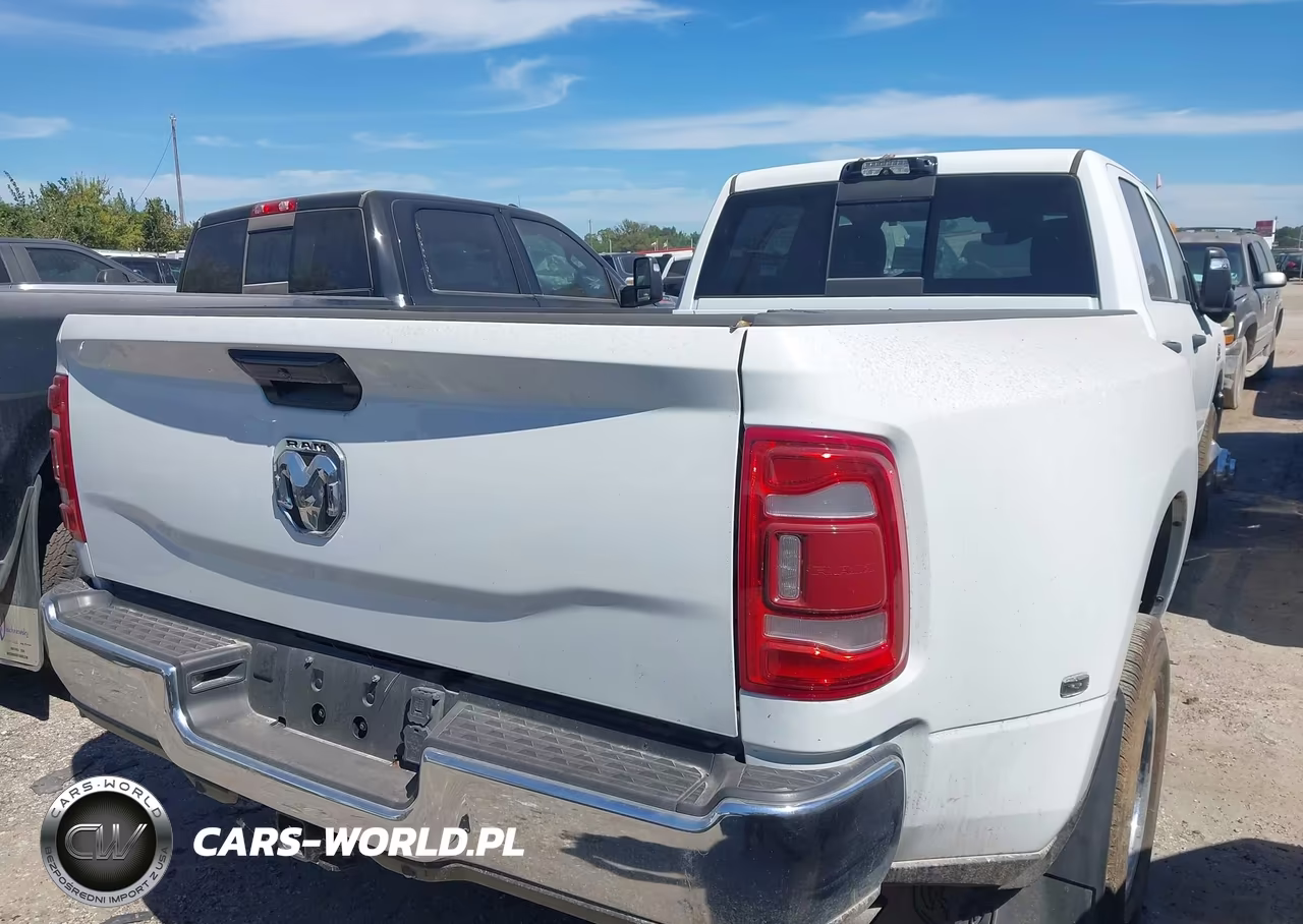 2024 Ram 3500 Tradesman 4X2 8' Box VIN:3C63RPGL0RG207175 - 4