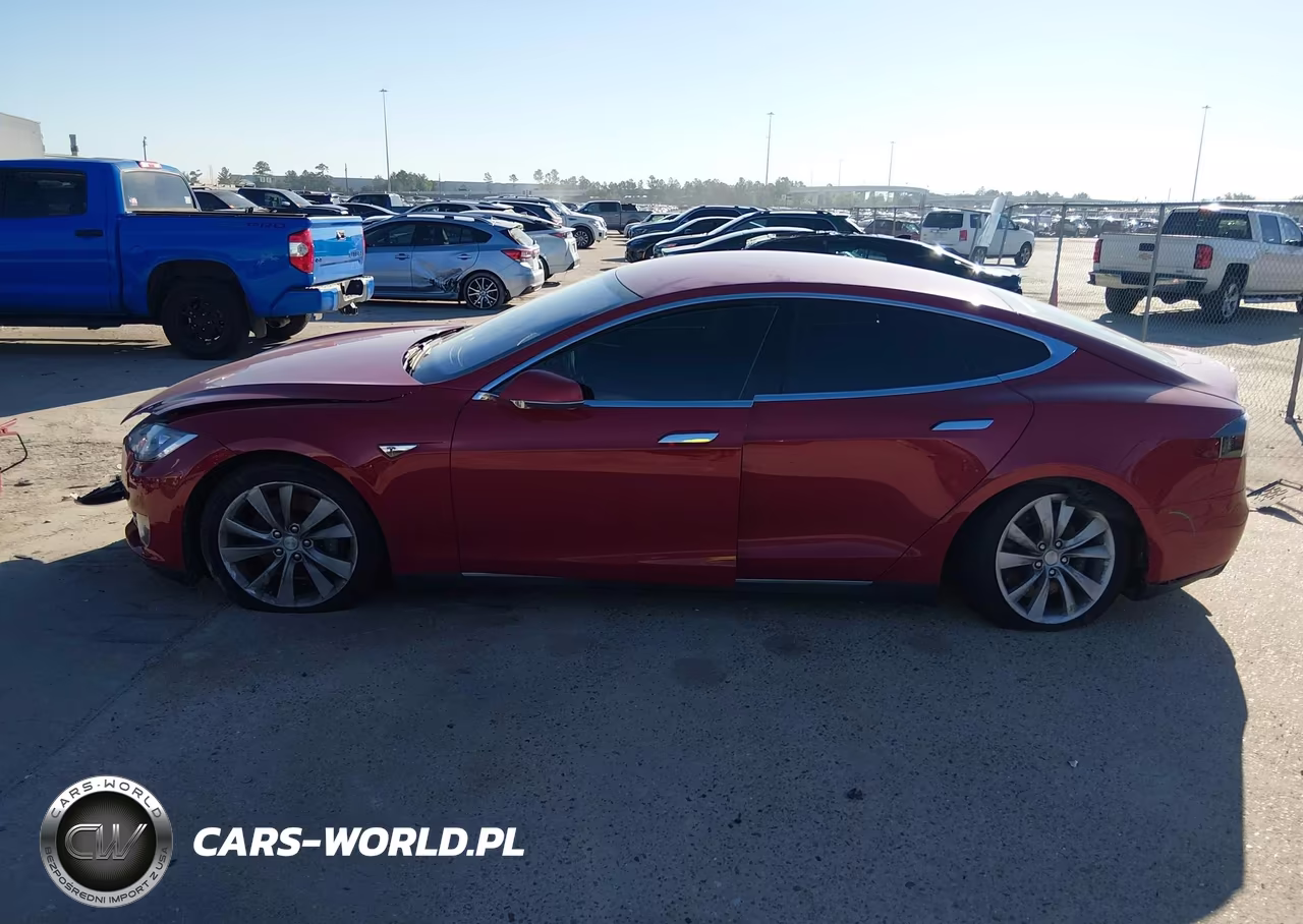 2014 Tesla Model S P85 VIN:5YJSA1H17EFP57110 - 15