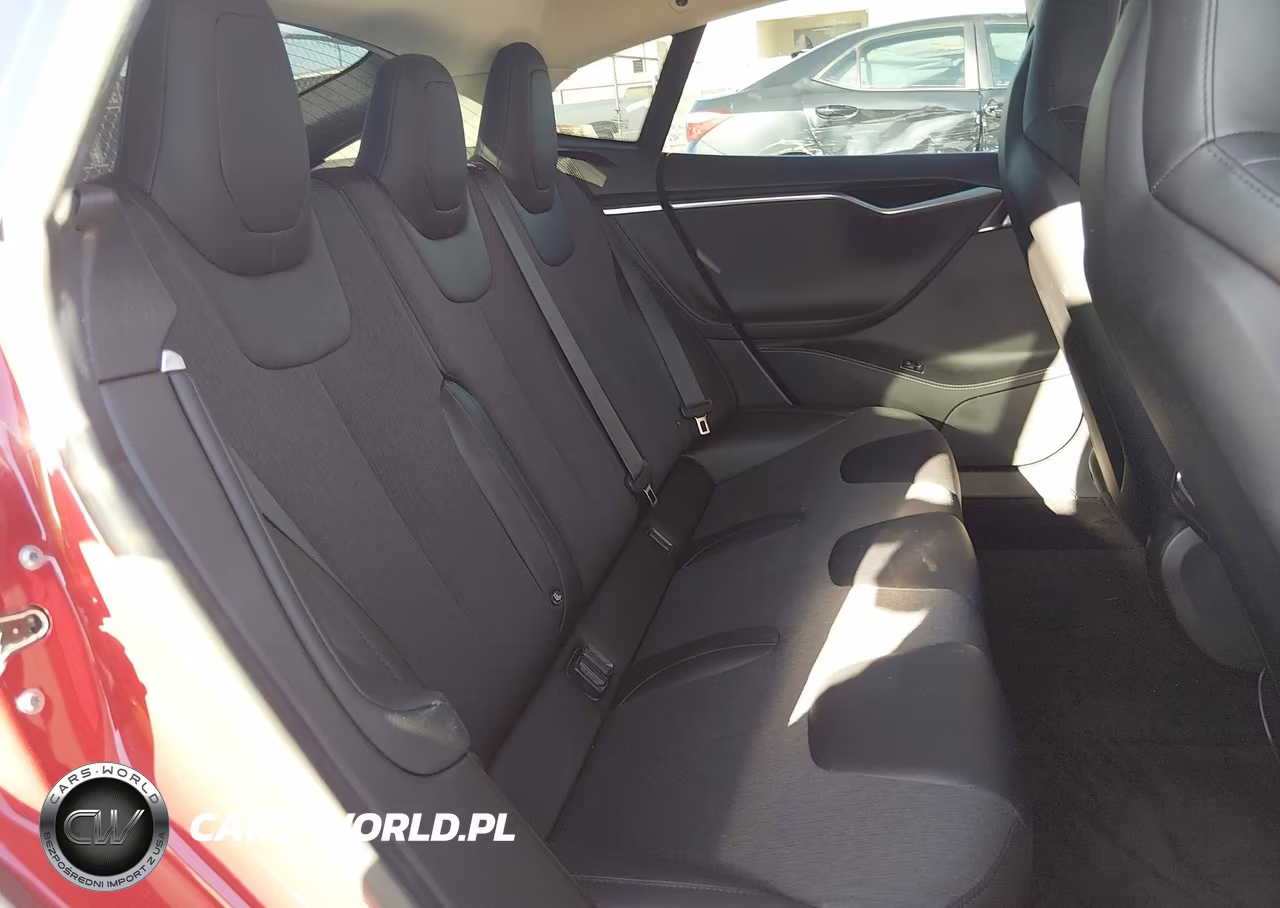 2014 Tesla Model S P85 VIN:5YJSA1H17EFP57110 - 21