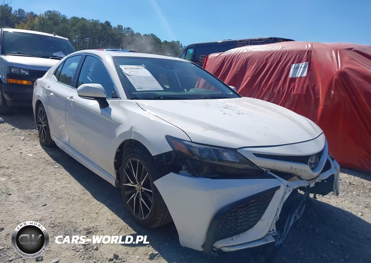 2022 Toyota Camry Se Hybrid