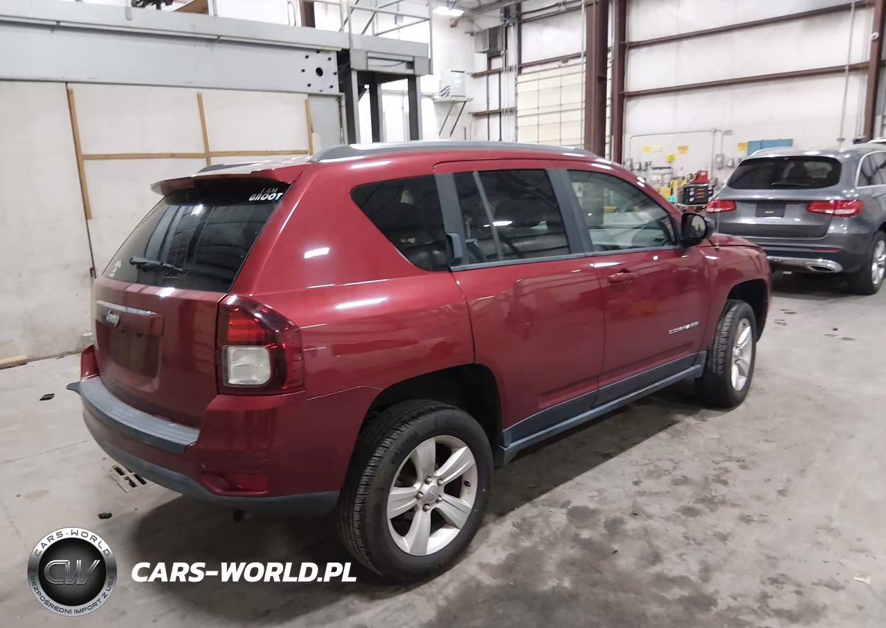 2014 Jeep Compass Sport VIN:1C4NJDBB9ED926986 - 4