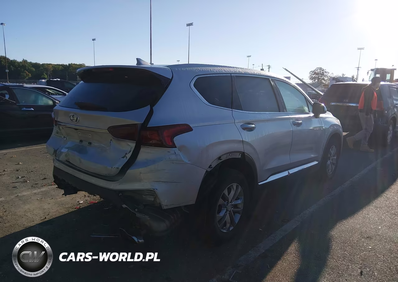 2019 Hyundai Santa Fe Sel VIN:5NMS33AD2KH028839 - 4