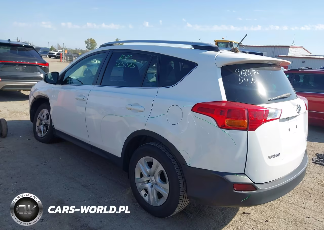 2015 Toyota Rav4 Le VIN:JTMBFREV4FD135970 - 3