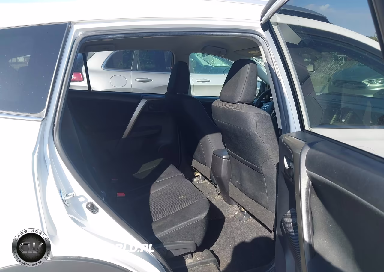 2015 Toyota Rav4 Le VIN:JTMBFREV4FD135970 - 8