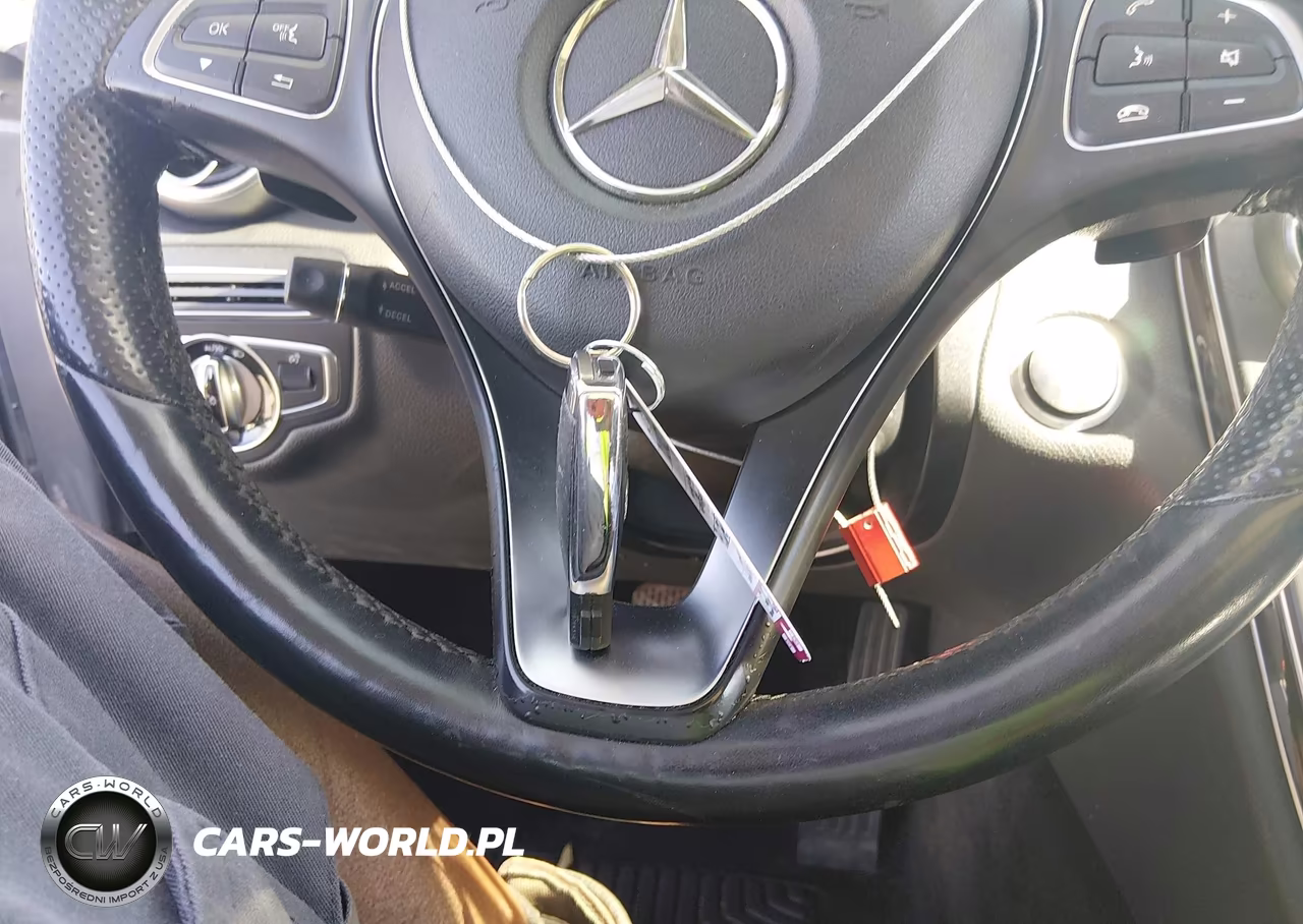 2017 Mercedes-Benz C 300 4Matic VIN:55SWF4KB2HU187350 - 11