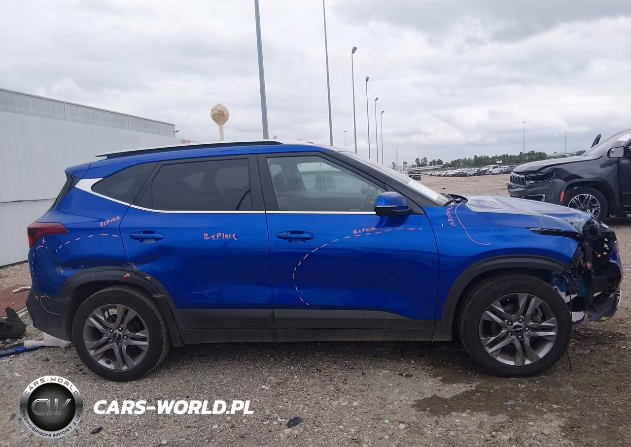 2022 Kia Seltos S VIN:KNDEU2AA8N7345613 - 14