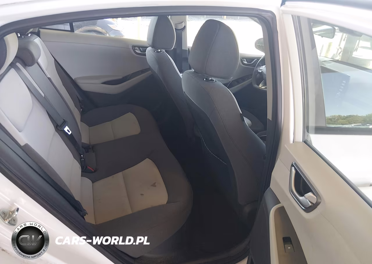 2020 Hyundai Ioniq Hybrid Blue VIN:KMHC65LC3LU219512 - 8
