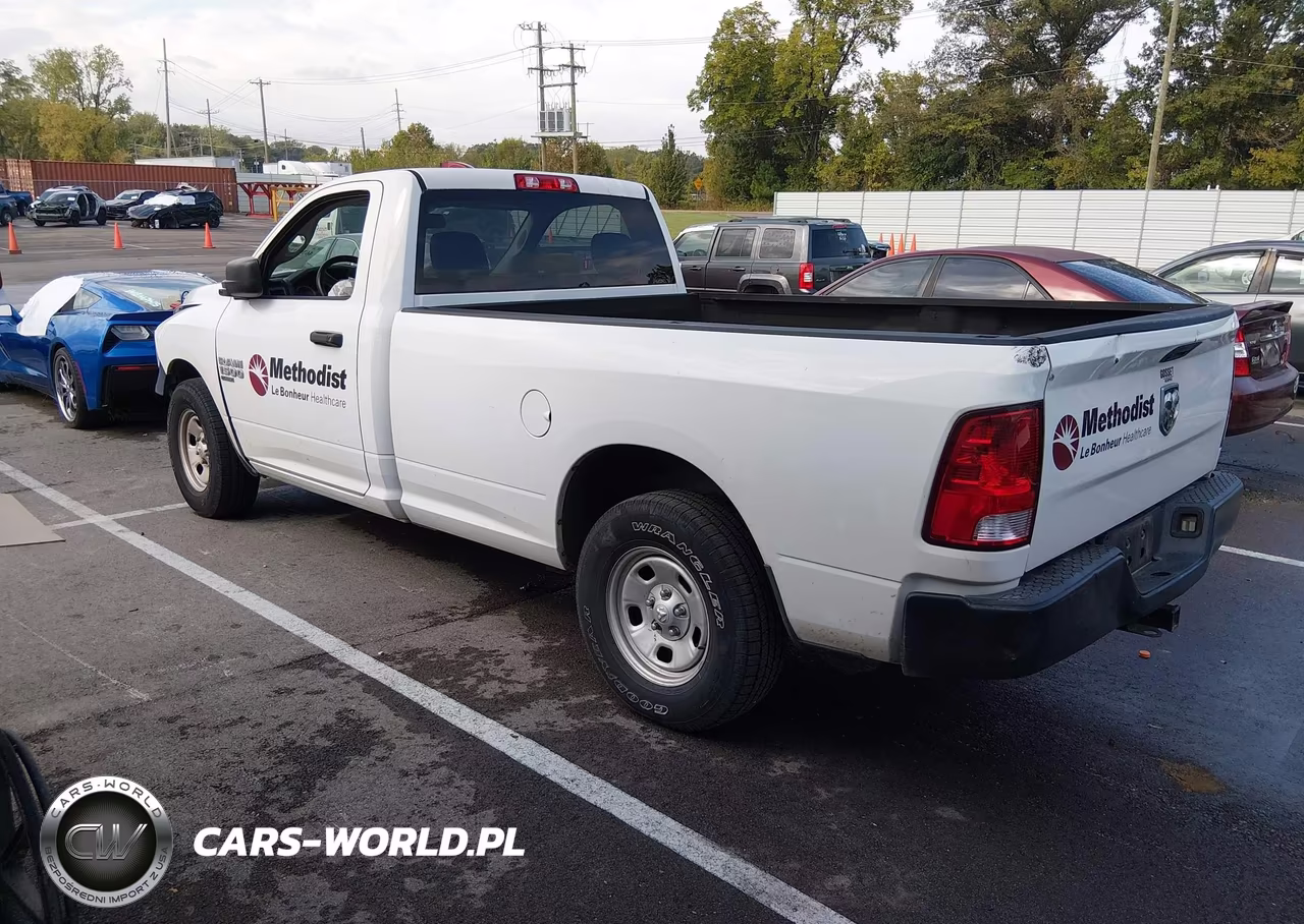 2019 Ram 1500 Classic Tradesman 4X2 8' Box VIN:3C6JR6DGXKG509863 - 3