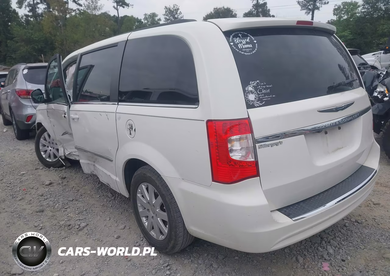 2013 Chrysler Town & Country Touring VIN:2C4RC1BG0DR517745 - 3