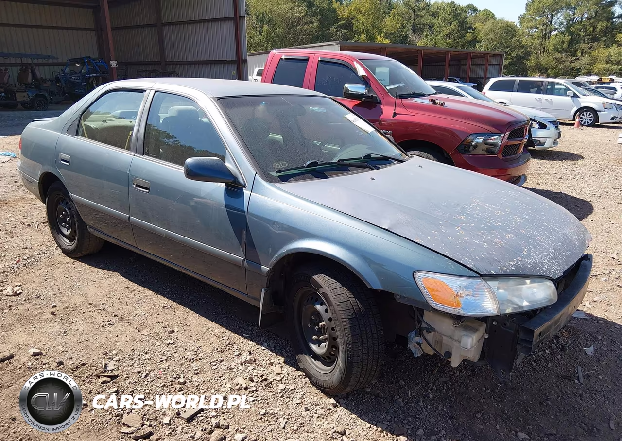 2000 Toyota Camry Le VIN:4T1BG22K0YU961115 - 1