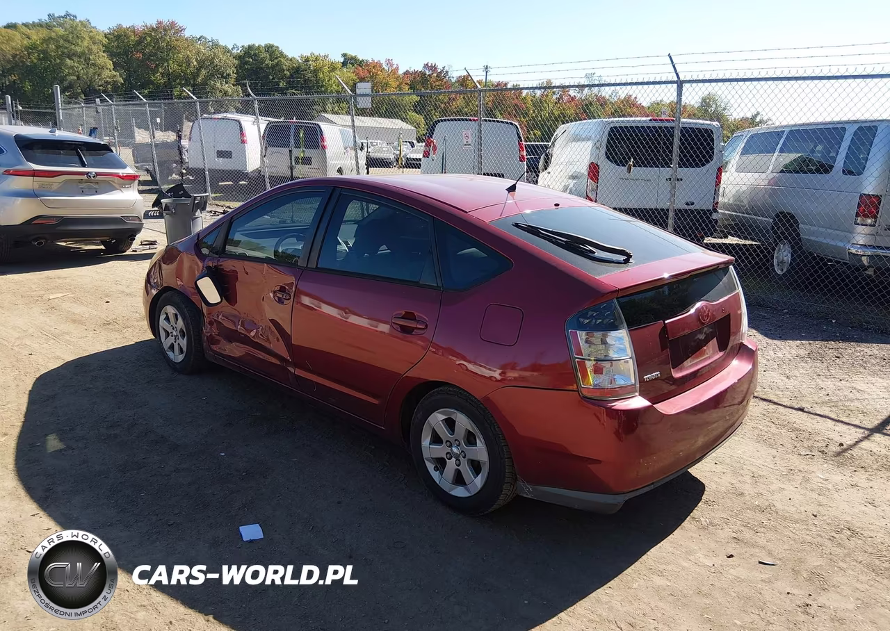 2004 Toyota Prius VIN:JTDKB20U740013822 - 3