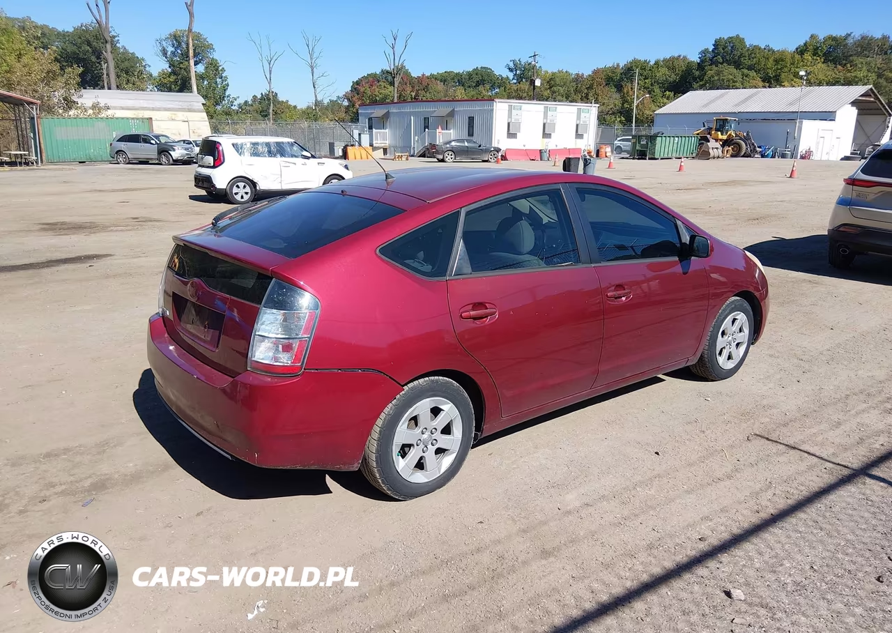 2004 Toyota Prius VIN:JTDKB20U740013822 - 4