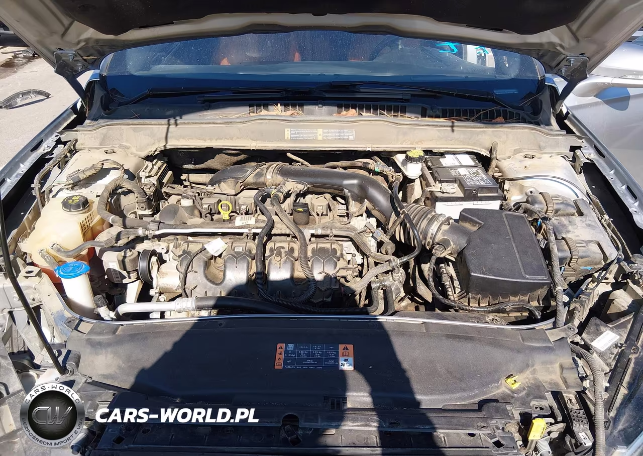 2020 Ford Fusion Titanium VIN:3FA6P0K98LR137408 - 10