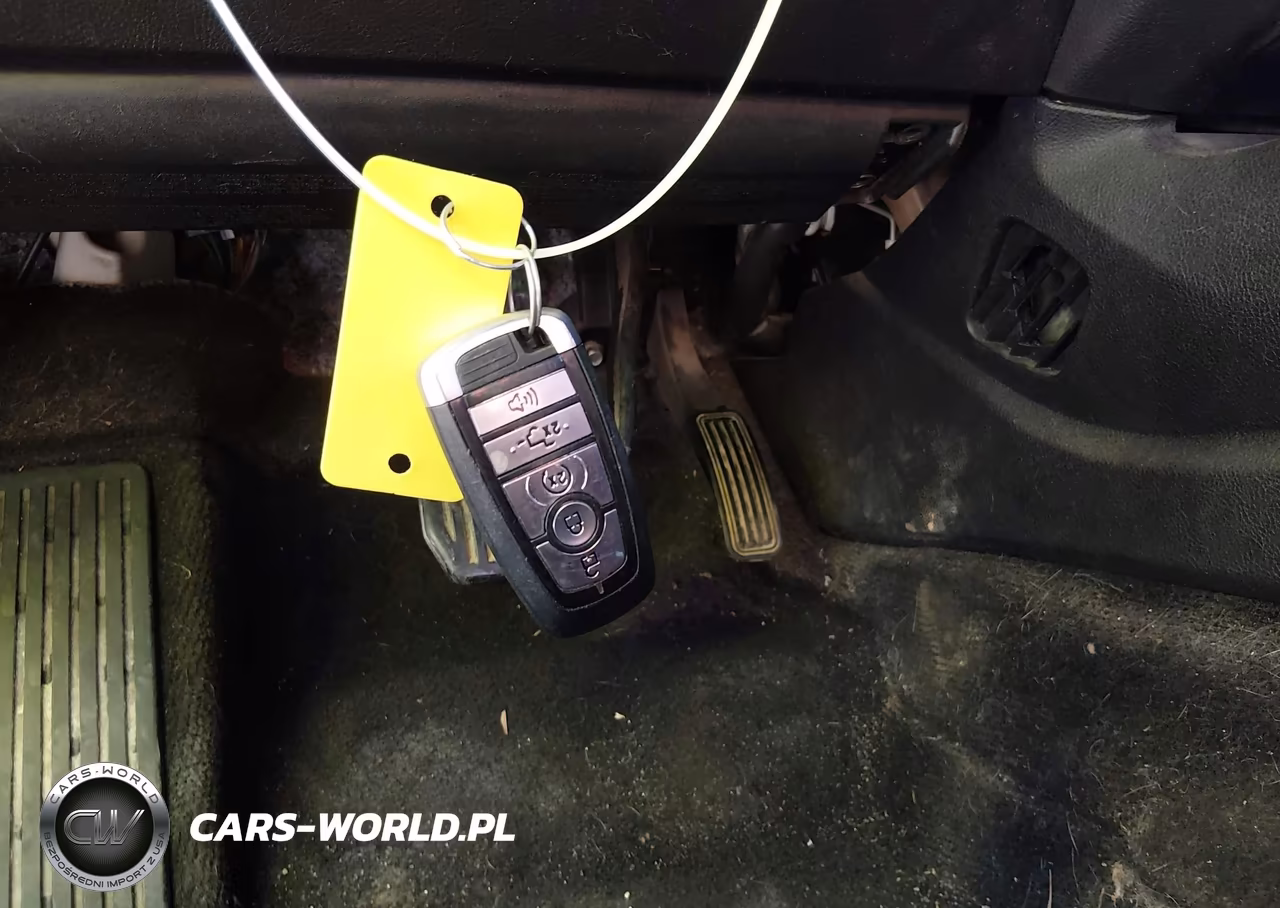 2020 Ford Fusion Titanium VIN:3FA6P0K98LR137408 - 11