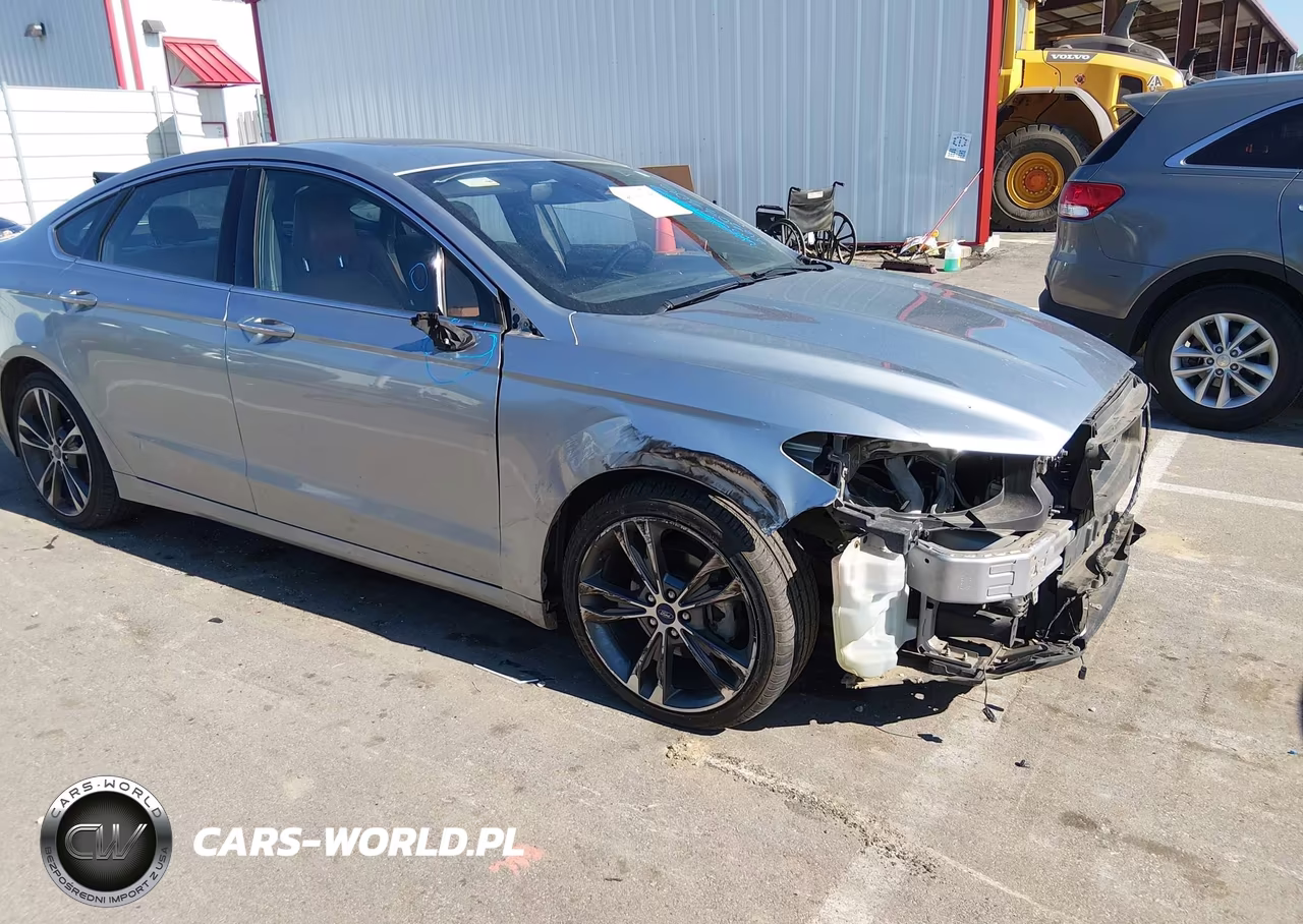 2020 Ford Fusion Titanium VIN:3FA6P0K98LR137408 - 18