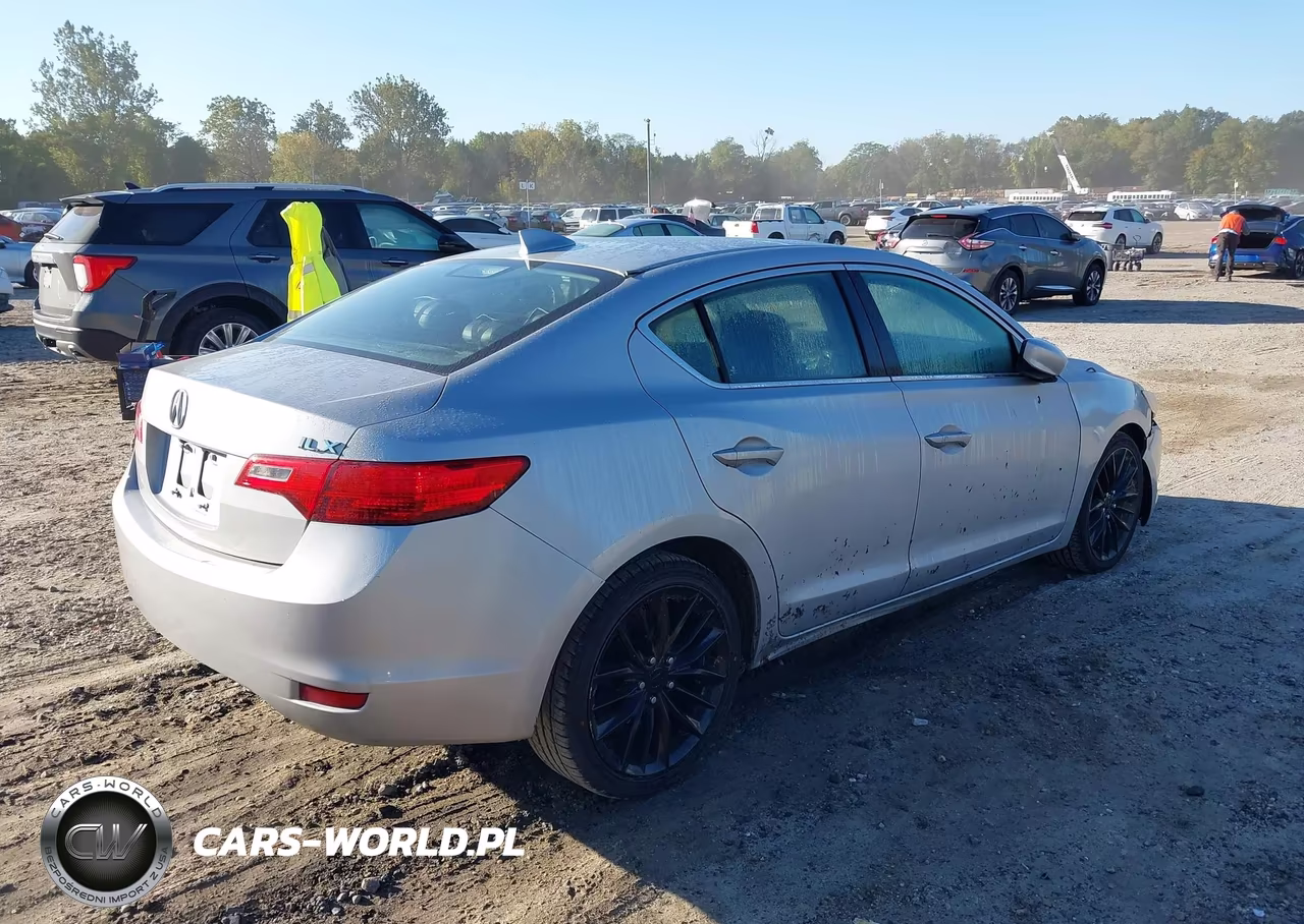 2013 Acura Ilx 2.0L VIN:19VDE1F52DE006979 - 4