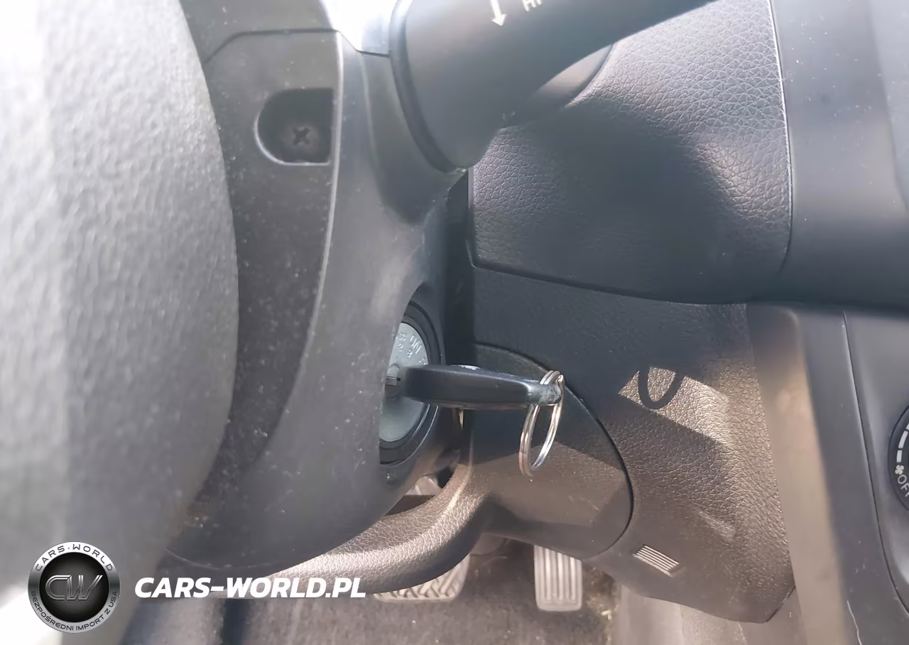 2017 Nissan Sentra S VIN:3N1AB7AP1HY276128 - 11