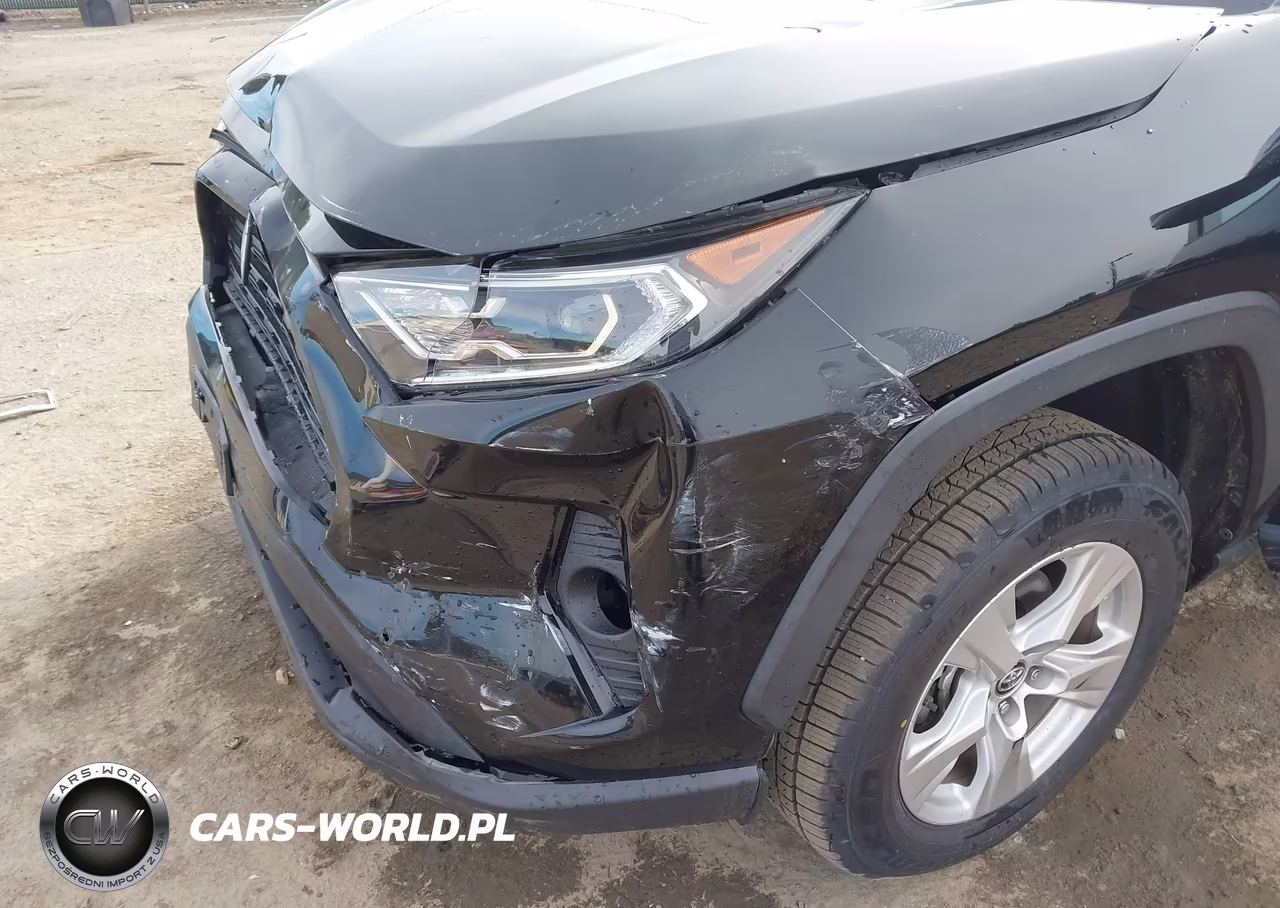 2021 Toyota Rav4 Hybrid Xle VIN:4T3R6RFV4MU008357 - 18
