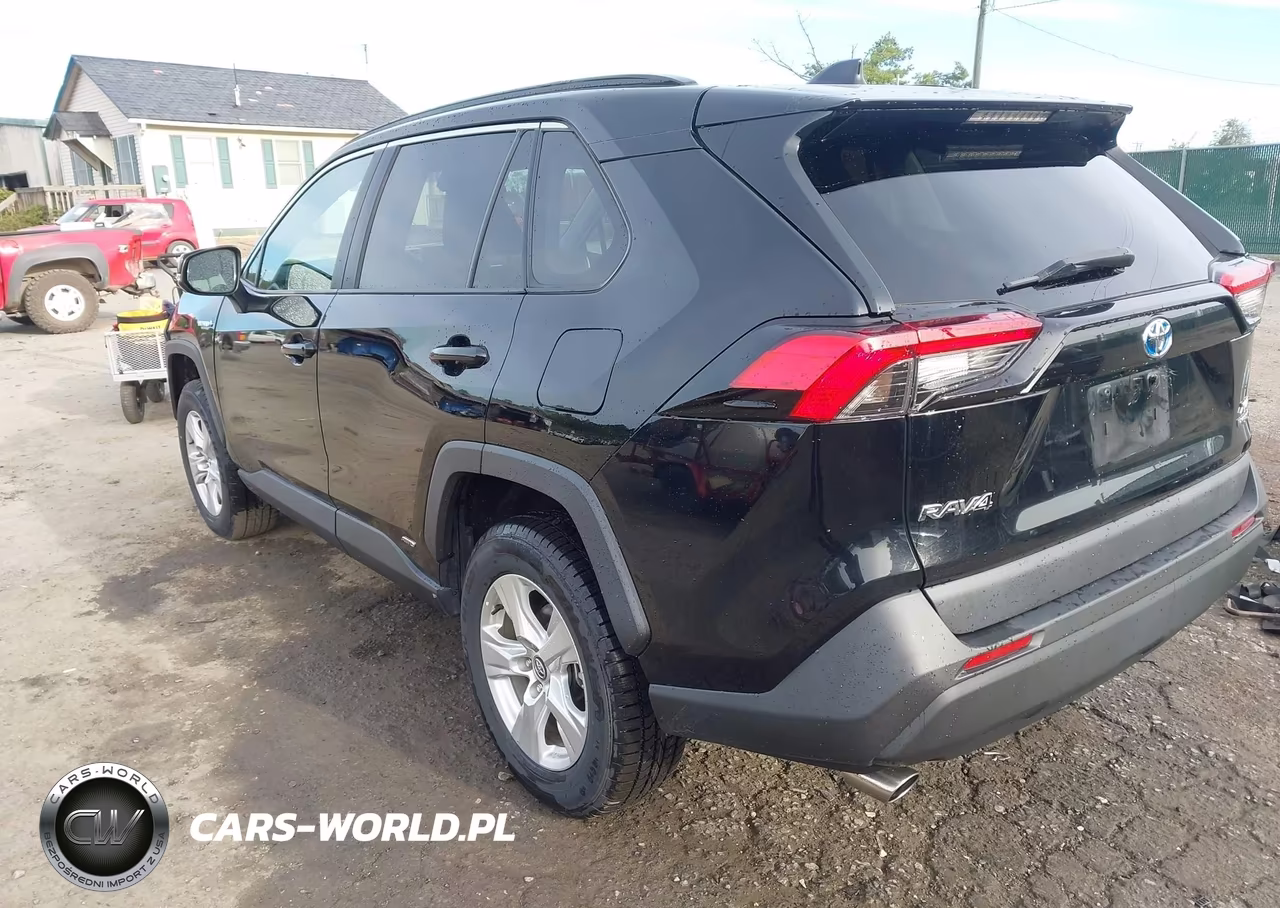 2021 Toyota Rav4 Hybrid Xle VIN:4T3R6RFV4MU008357 - 3