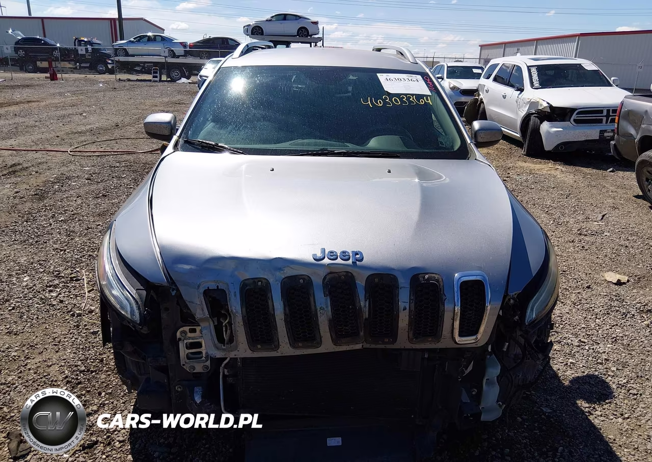 2014 Jeep Cherokee Latitude VIN:1C4PJLCS8EW105626 - 13