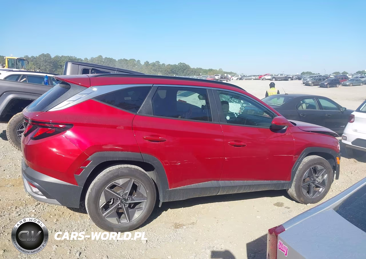 2026 Hyundai Tucson Sel VIN:5NMJB3DE1TH640583 - 13