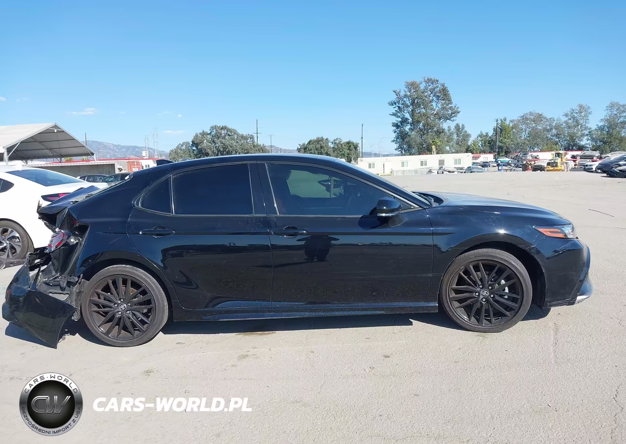 2022 Toyota Camry Xse VIN:4T1K61AK6NU011173 - 13