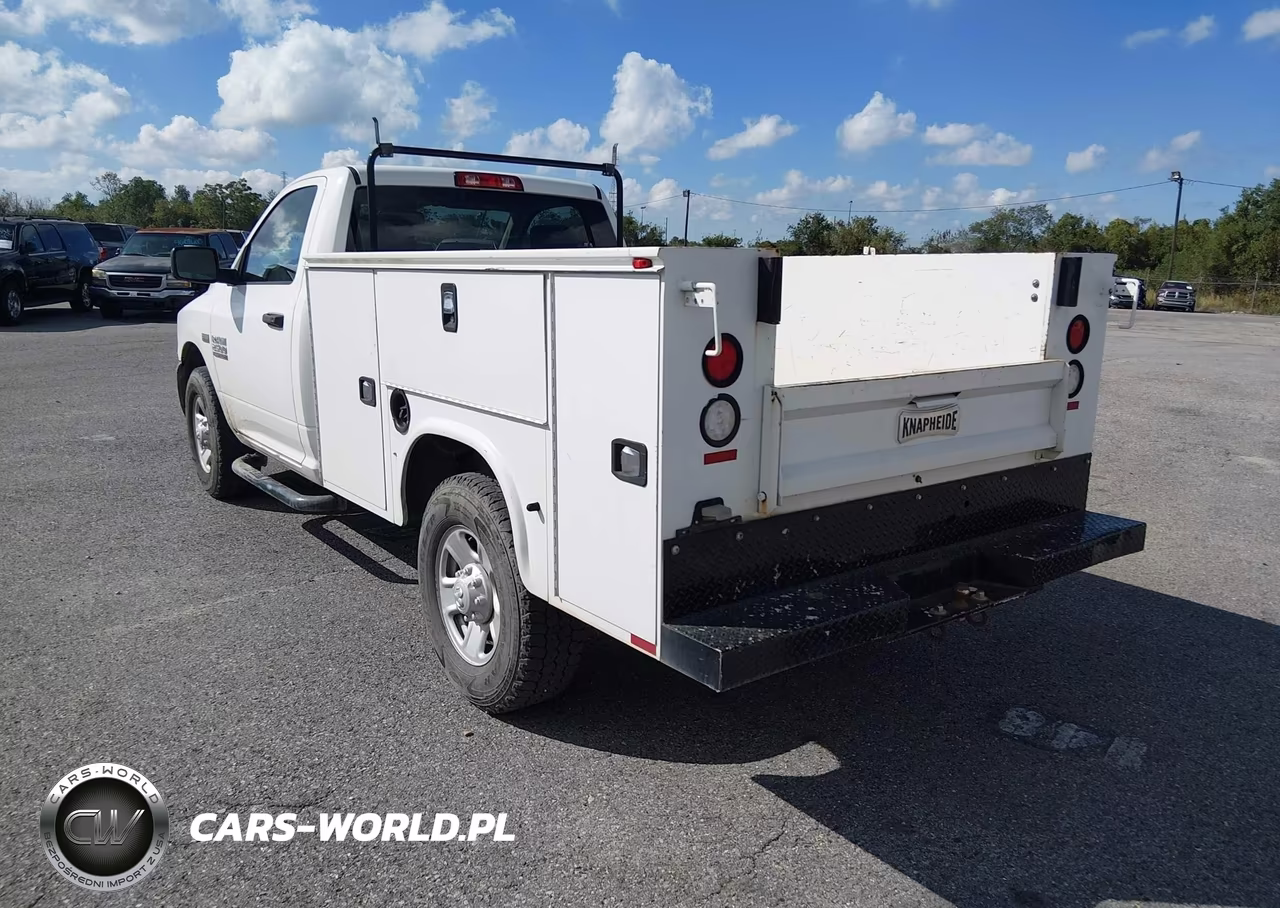 2018 Ram 2500 Tradesman 4X2 8' Box VIN:3C7WR4AJ4JG313020 - 3