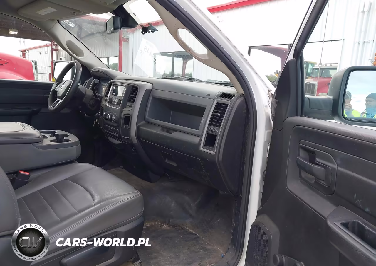 2018 Ram 2500 Tradesman 4X2 8' Box VIN:3C7WR4AJ4JG313020 - 5