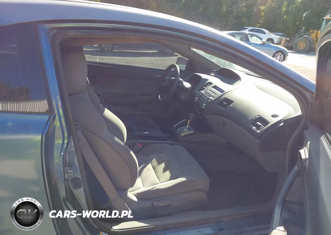2007 Honda Civic Lx VIN:2HGFG12617H568164 - 5